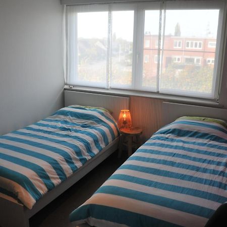 At Number 1 Bed and Breakfast Rumst Exteriör bild